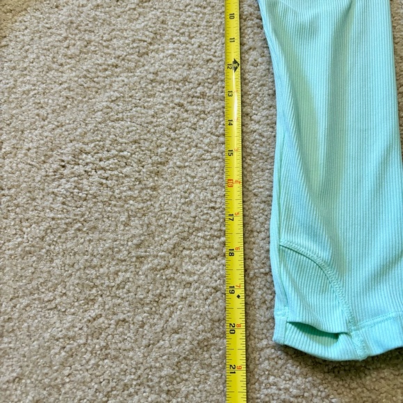 Athleta Uptempo Ribbed Henley Pullover Top, Women’s Medium, Seafoam/Mint Green - Picture 13 of 13